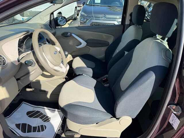 FORD KA TITANIUM 1.2 PETROL SPANISH LHD IN SPAIN ONLY 51000 MILES SUPER 2009